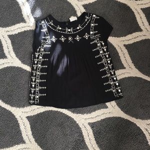 Black cute t with mirror like accents